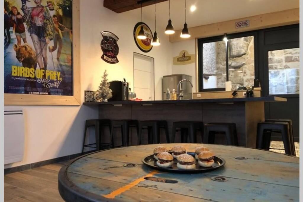 Laon : « Suite Privee Au Pied De La Cathedrale » Bagian luar foto